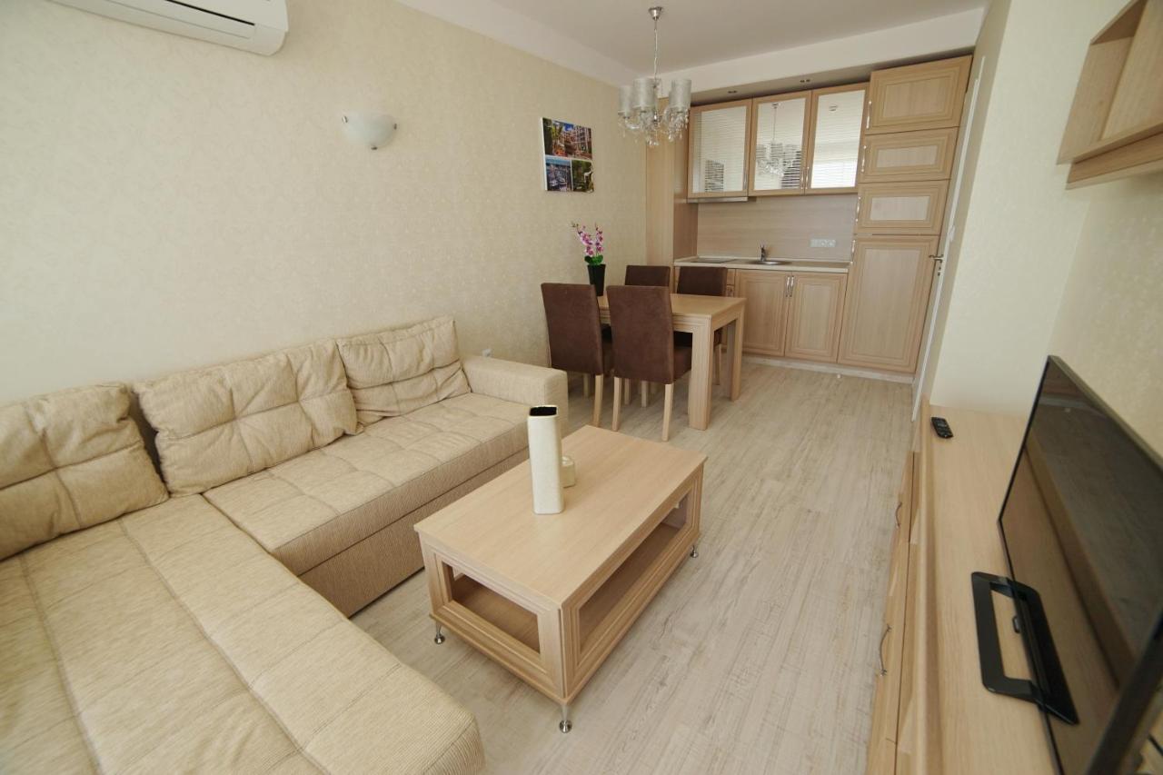 Harmony Suites Apartment Sveti Vlas Exterior photo